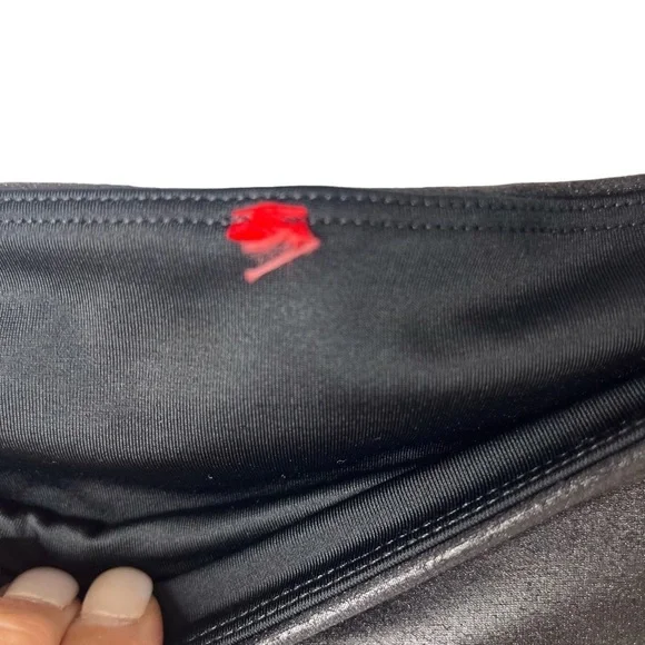 Spanx Faux Leather Leggings Black Size Small Contoured Waistband Shapewear 2437 - Picture 4 of 6